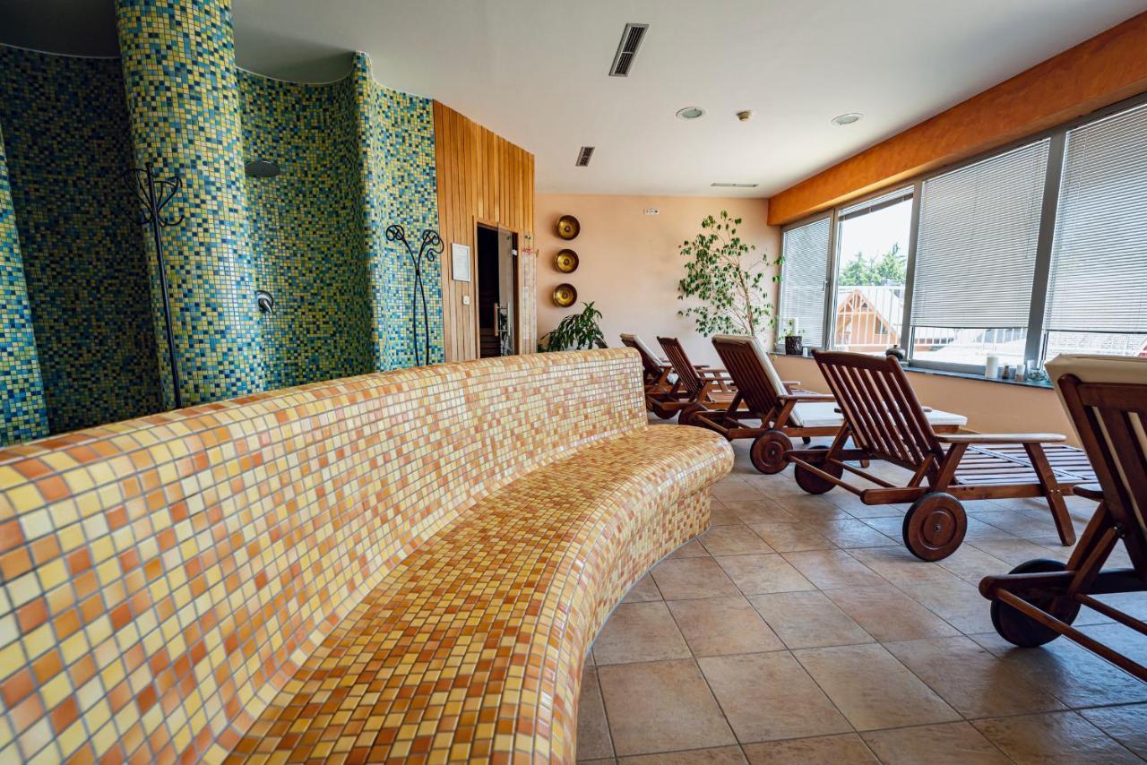 הוקו פורז'ה Pohorje Village Wellbeing Resort - Forest Hotel Videc מראה חיצוני תמונה