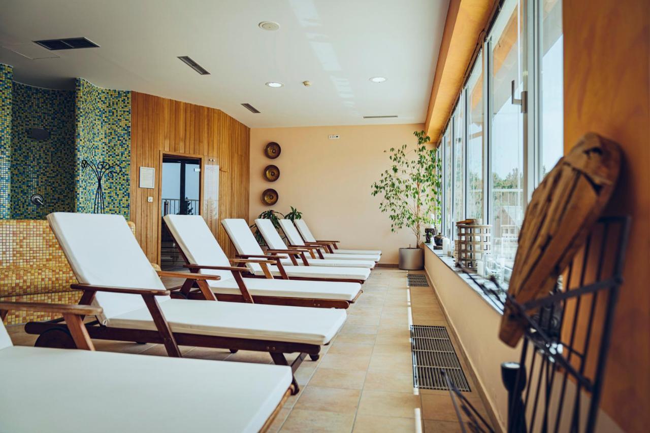 הוקו פורז'ה Pohorje Village Wellbeing Resort - Forest Hotel Videc מראה חיצוני תמונה